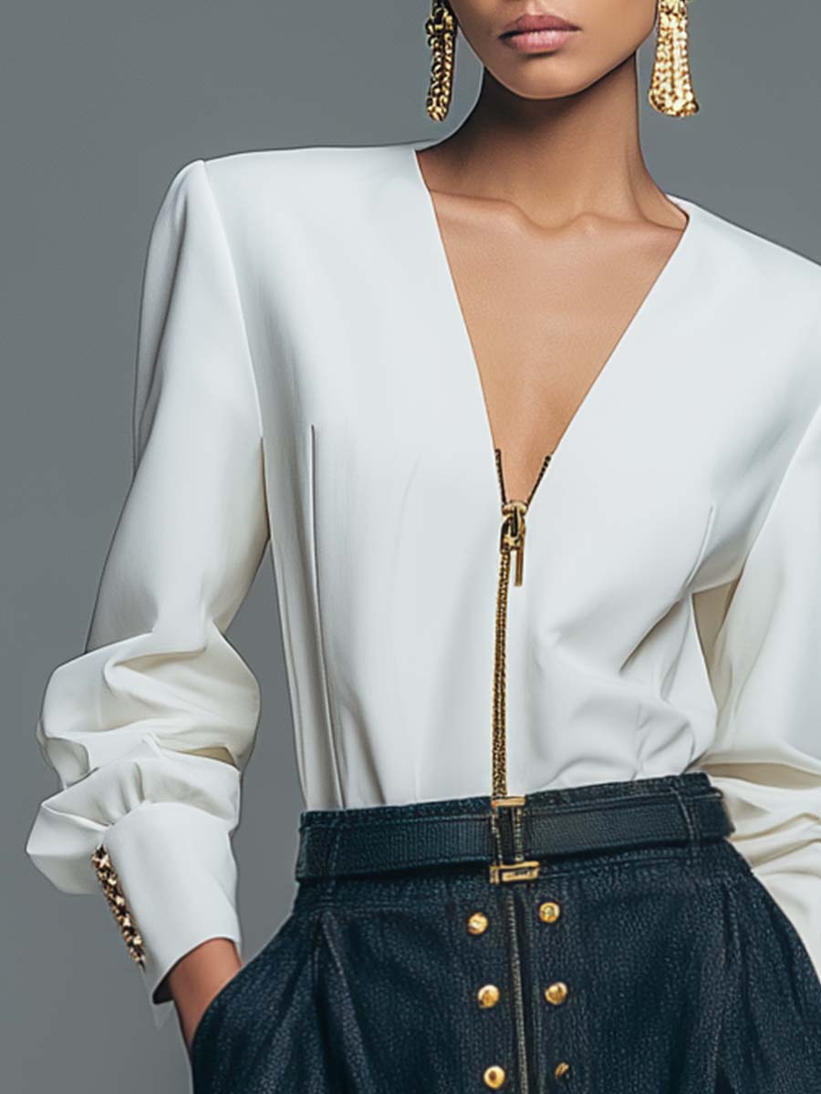 Oakly Fashion™ | White V-neck Shirt